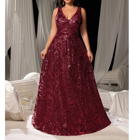 Plus Floral Sequin Mesh Formal Black Tie Wedding Dress - Picture 1 of 14